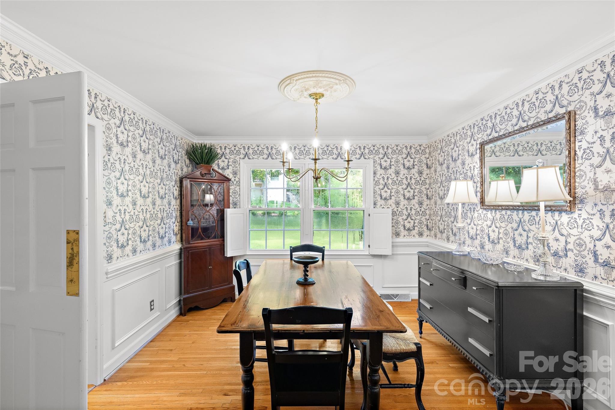 2501 Valencia Terrace — Charlotte