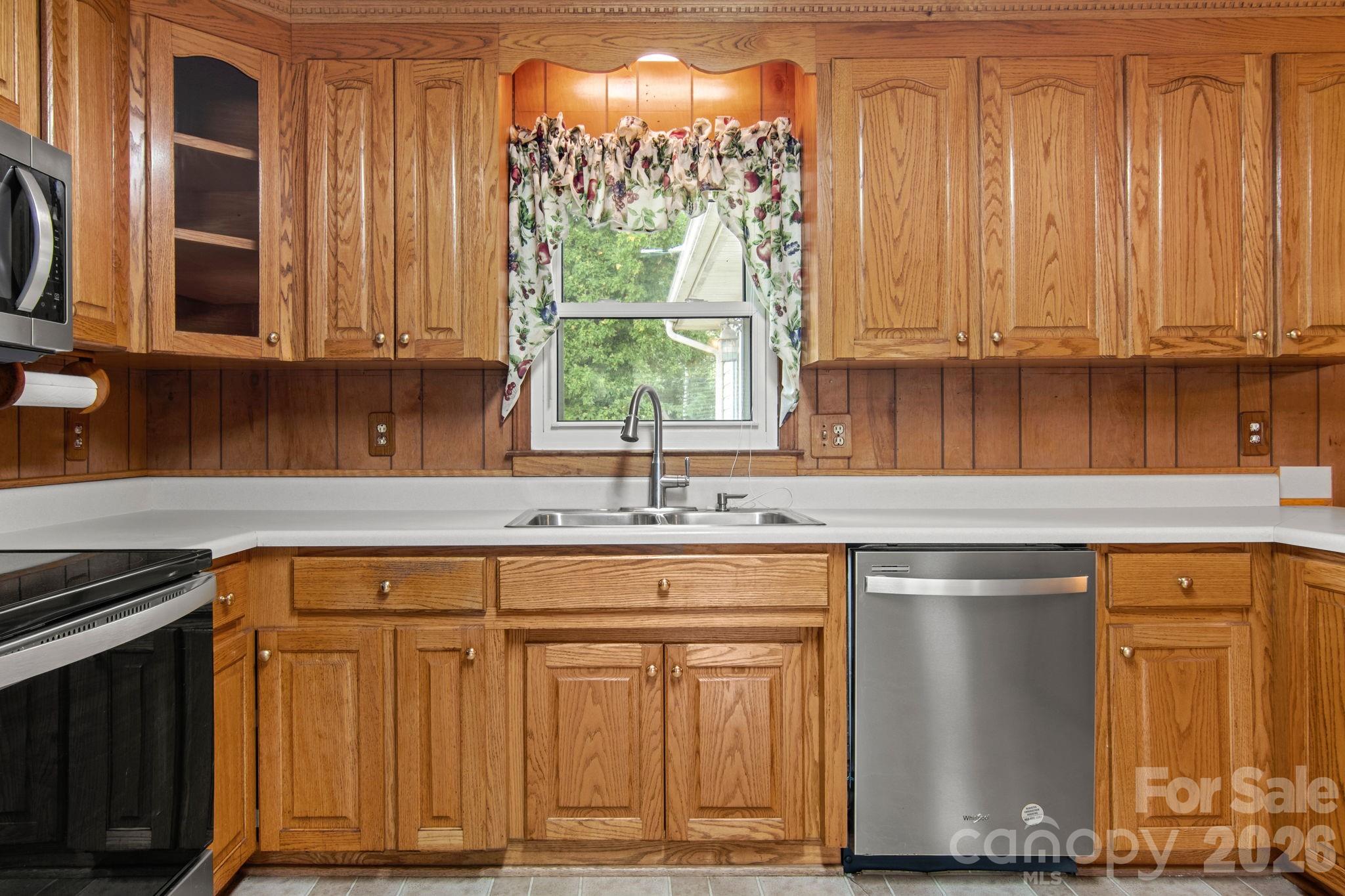 307 Somerset Drive — Kings Mountain
