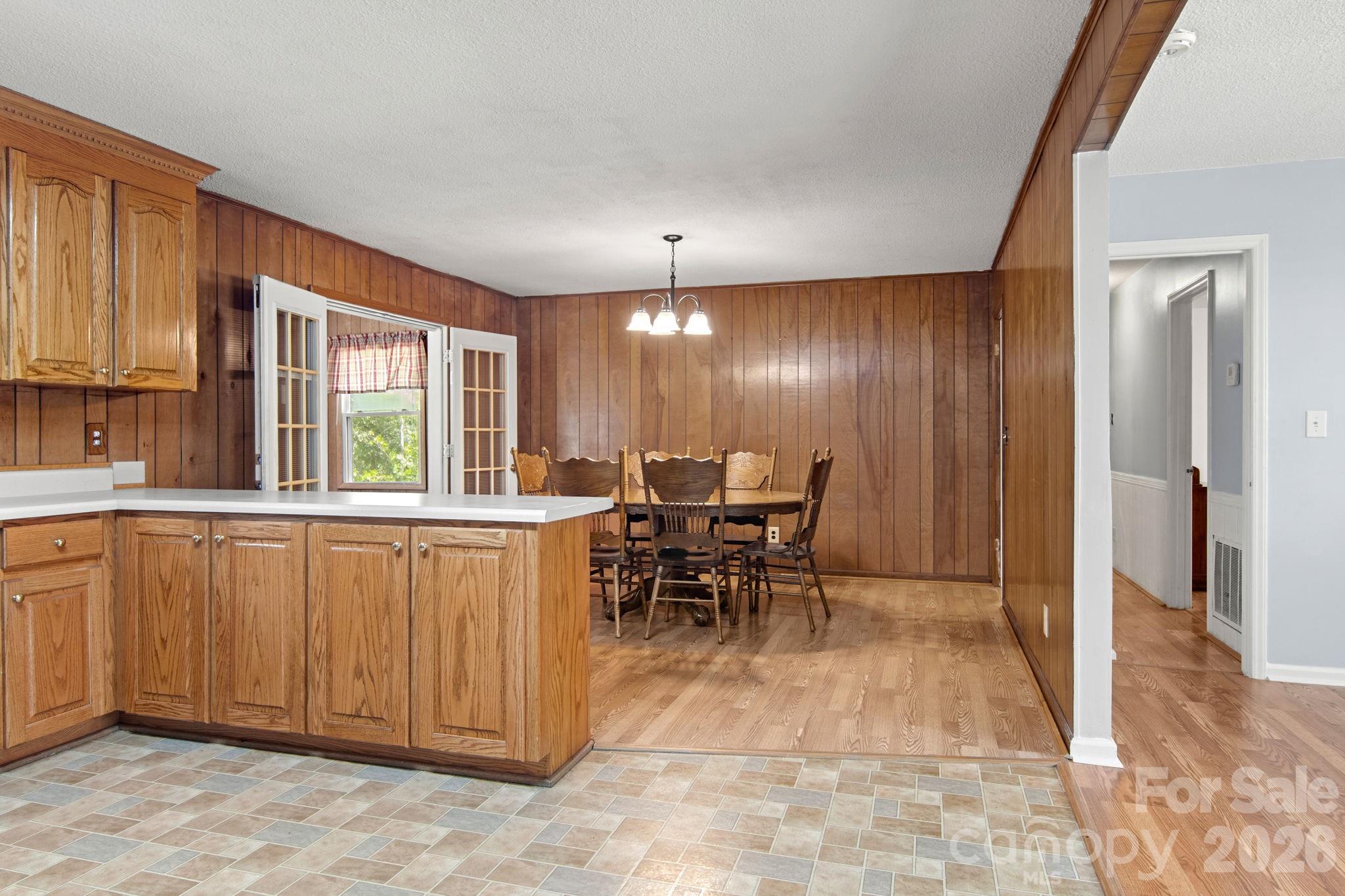 307 Somerset Drive — Kings Mountain