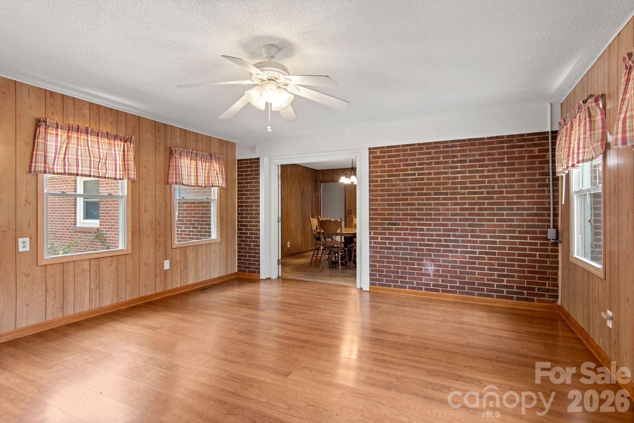 307 Somerset Drive — Kings Mountain