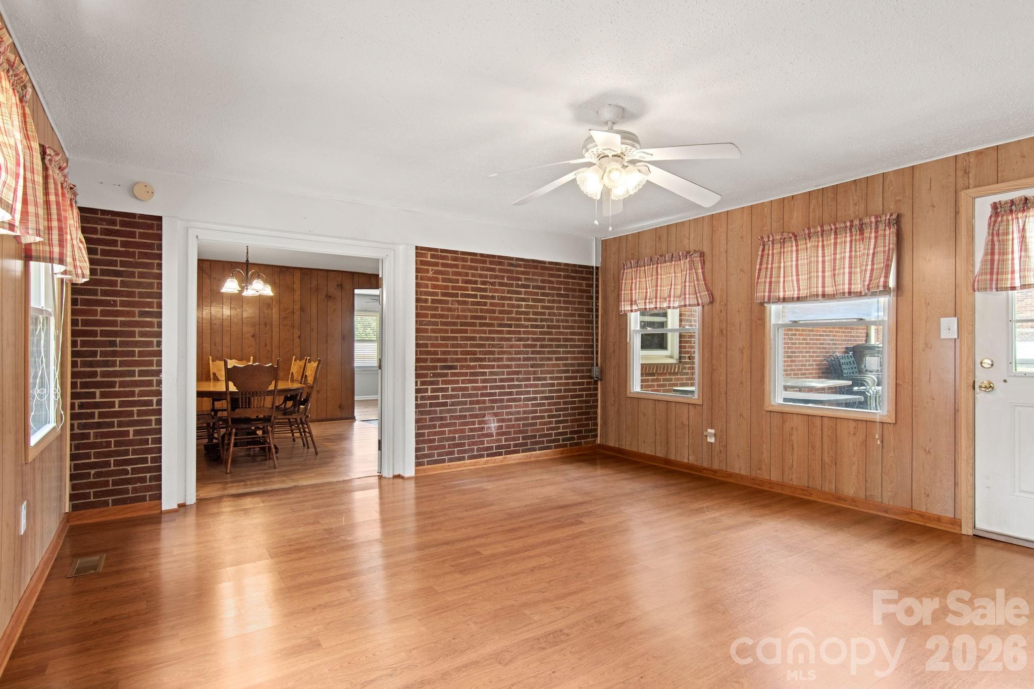307 Somerset Drive — Kings Mountain