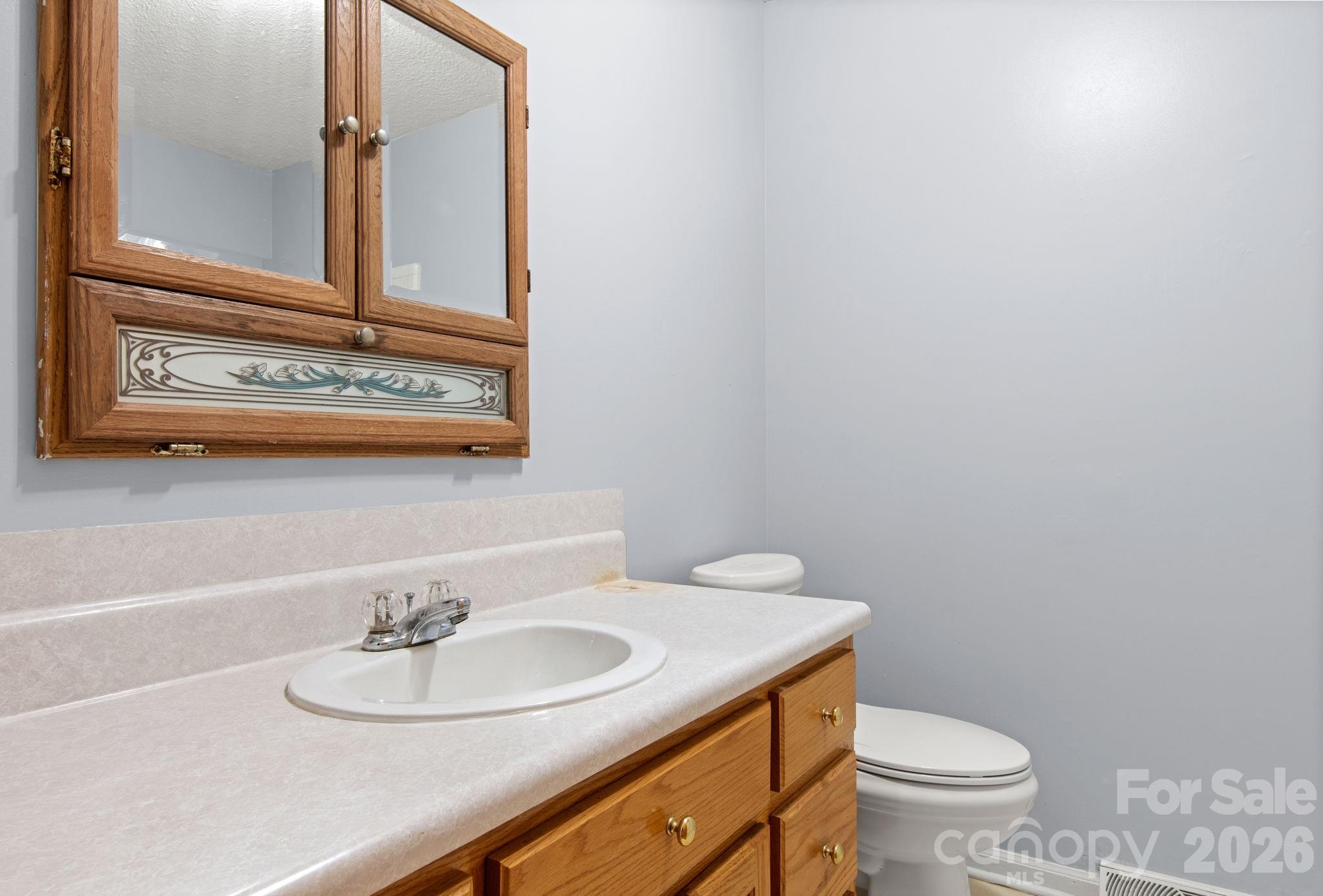 307 Somerset Drive — Kings Mountain
