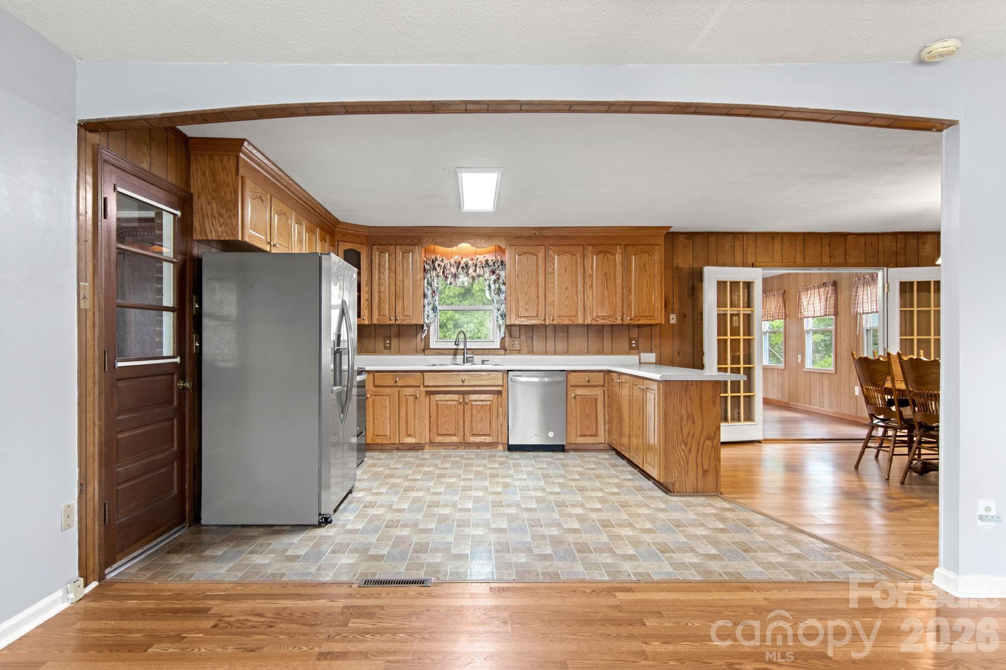 307 Somerset Drive — Kings Mountain