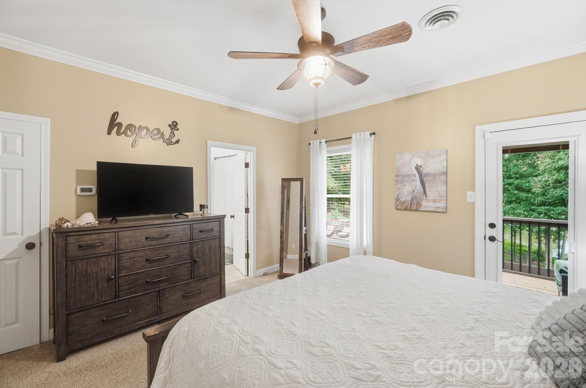 2055 Tiger Paw Lane — York