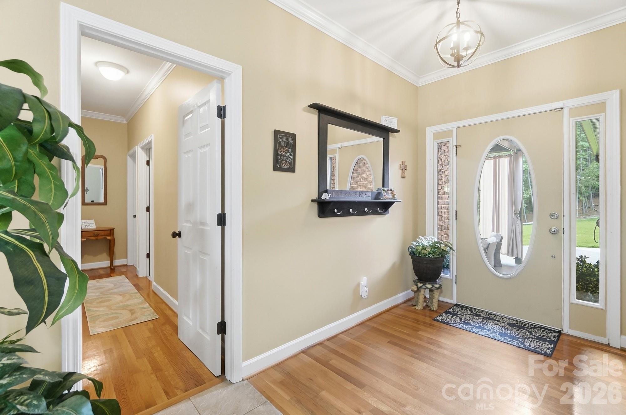 2055 Tiger Paw Lane — York