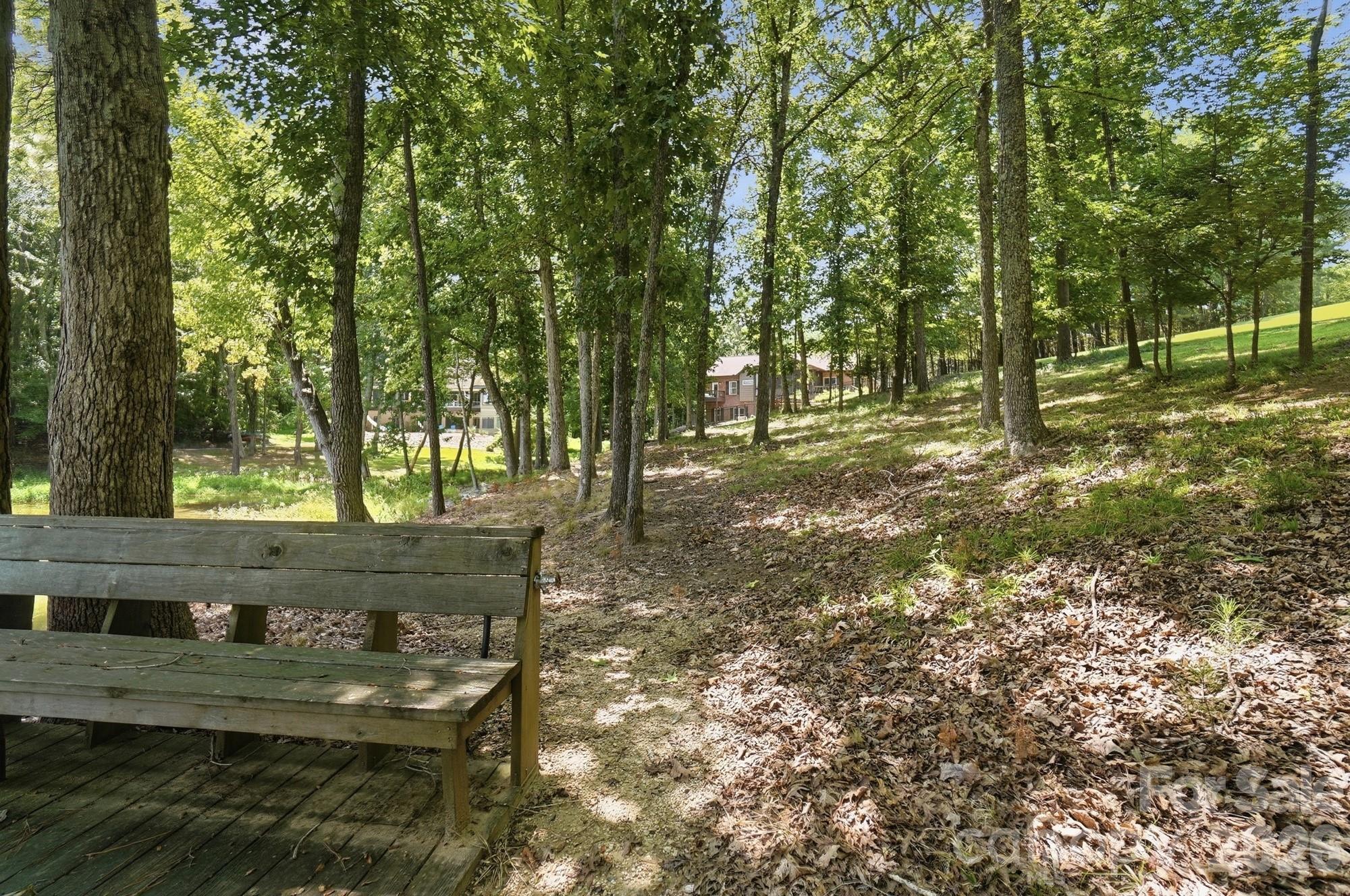 2055 Tiger Paw Lane — York