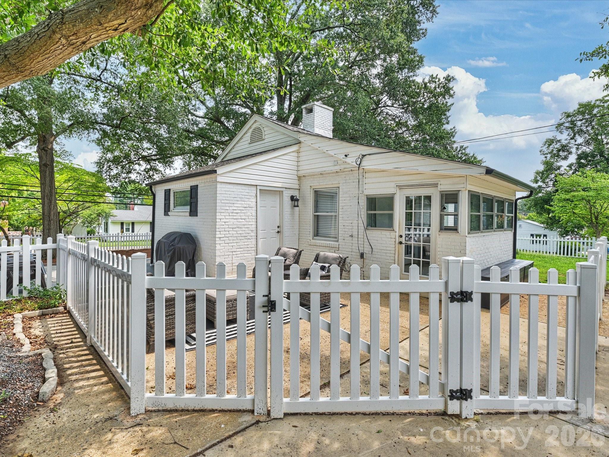 301 Harris Street — Fort Mill