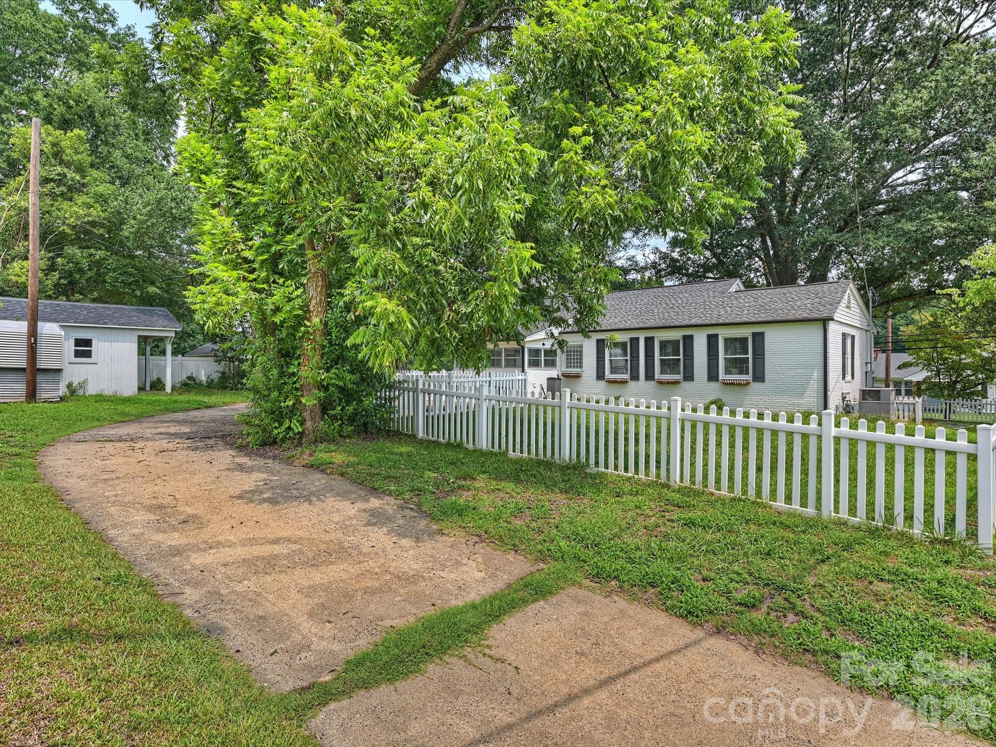 301 Harris Street — Fort Mill