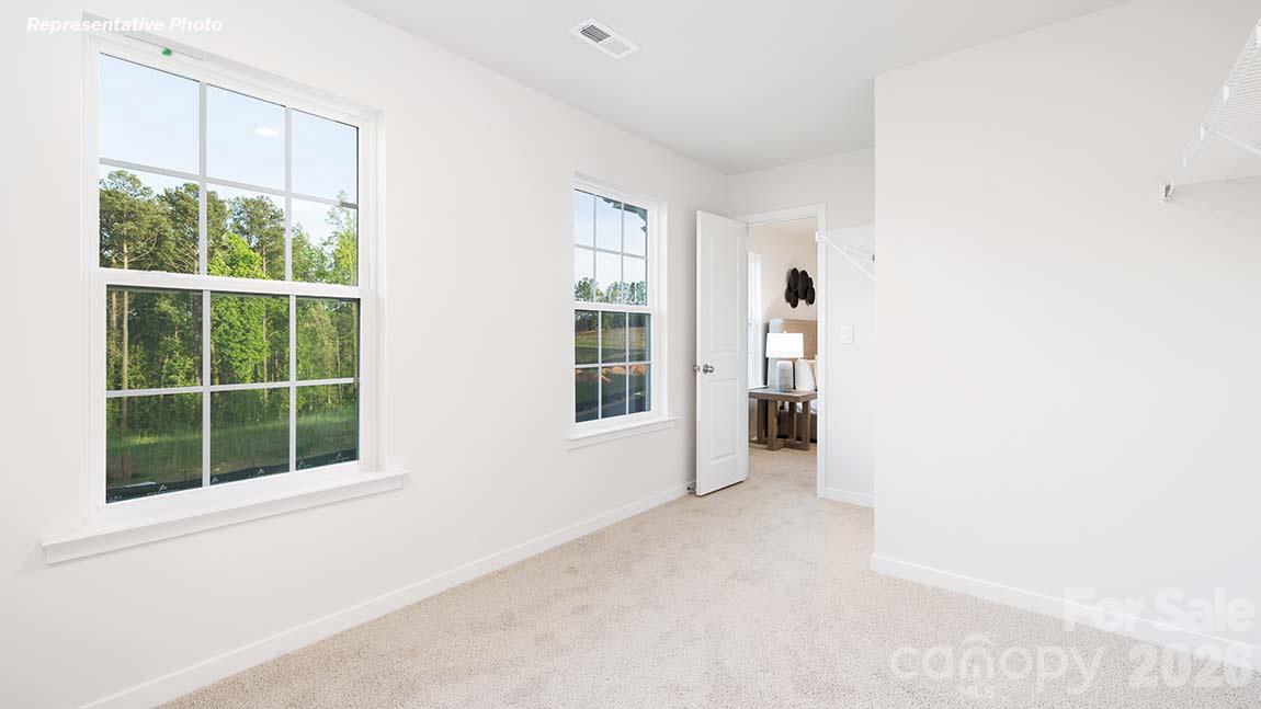 188 Mary Locke Way — Statesville