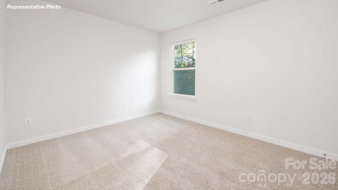 188 Mary Locke Way — Statesville