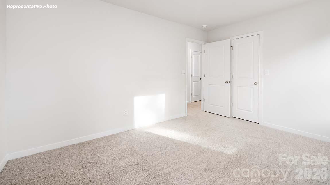 188 Mary Locke Way — Statesville