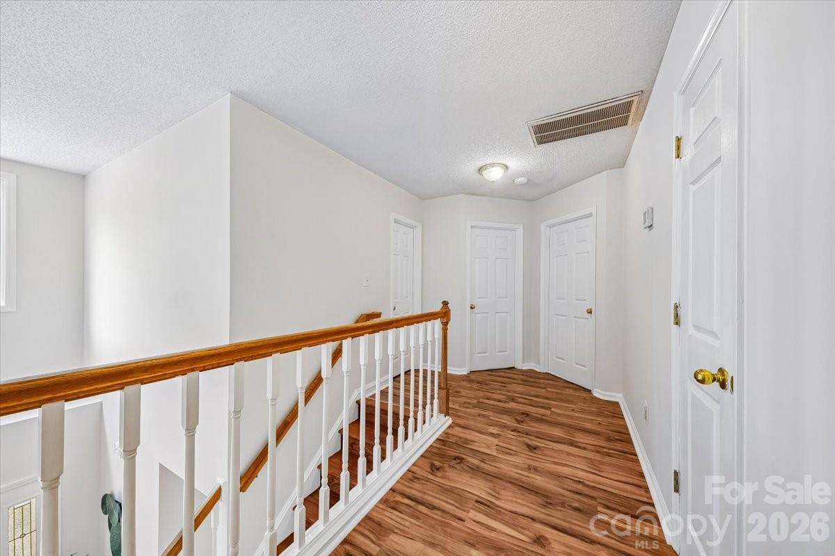 508 Watergate Circle — Gastonia