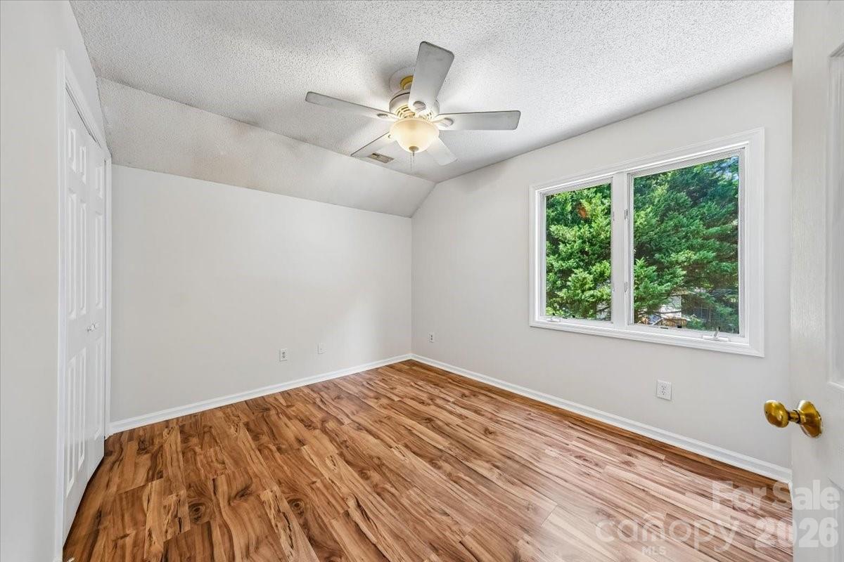 508 Watergate Circle — Gastonia
