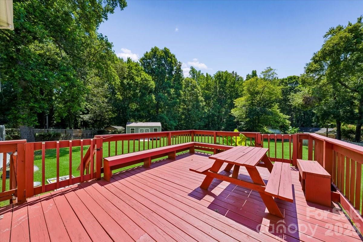 508 Watergate Circle — Gastonia