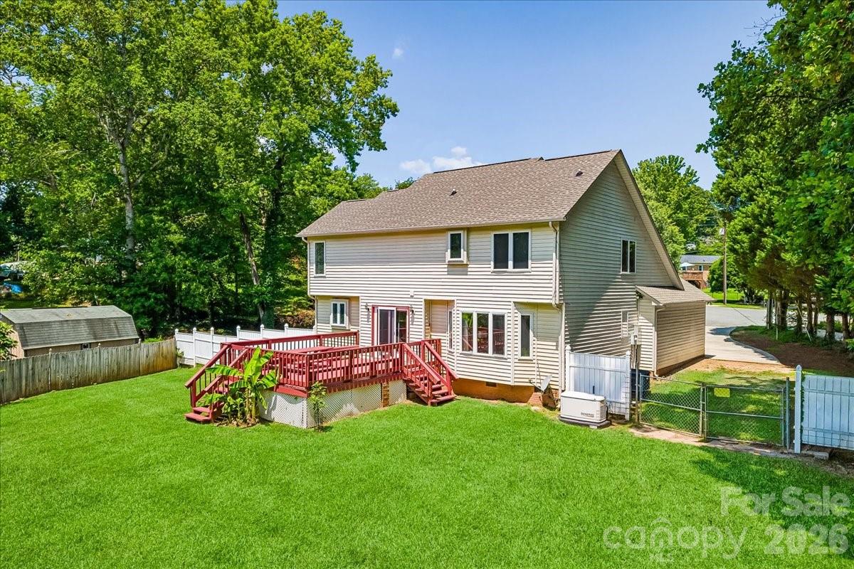 508 Watergate Circle — Gastonia