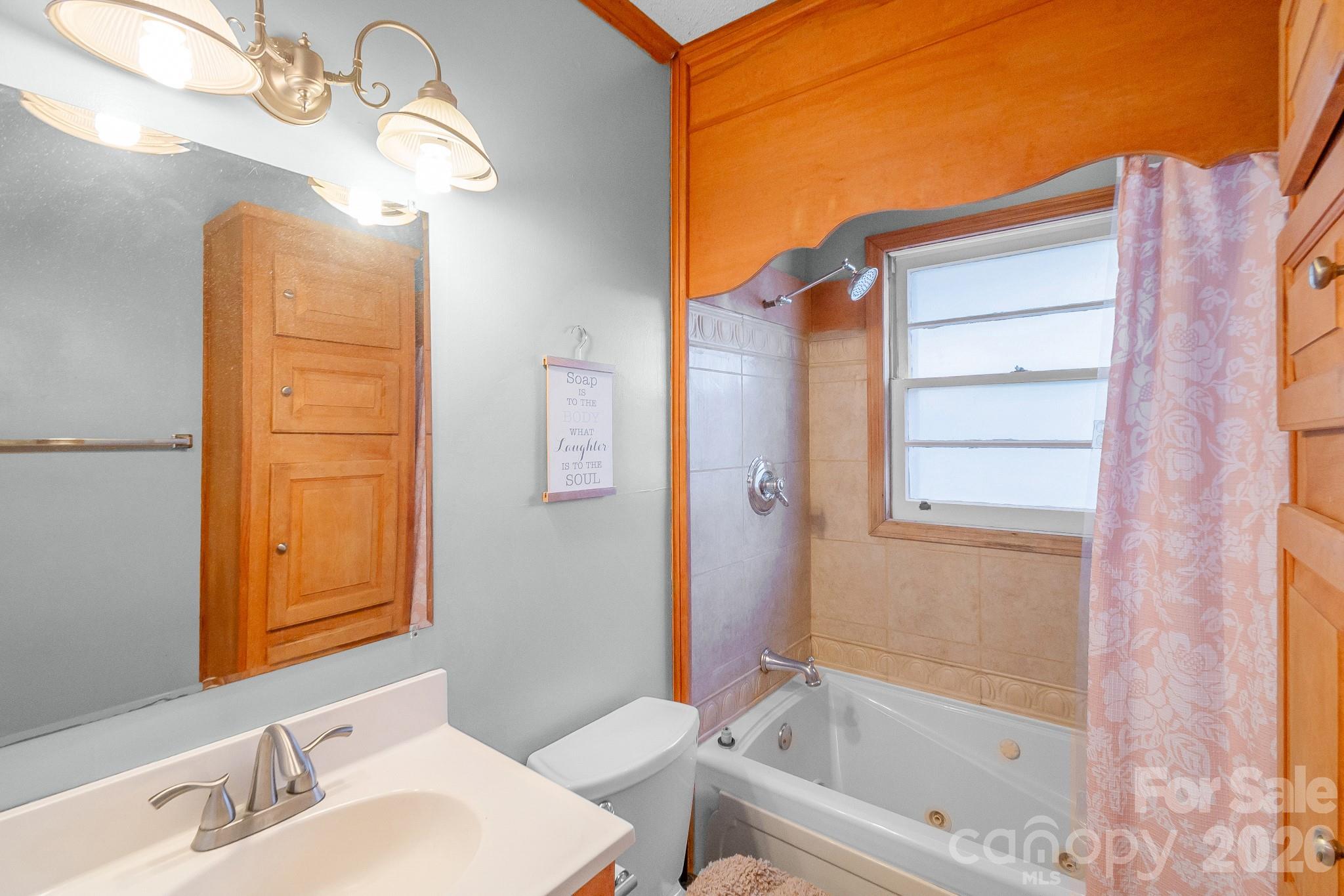 207 Park Drive — Kershaw