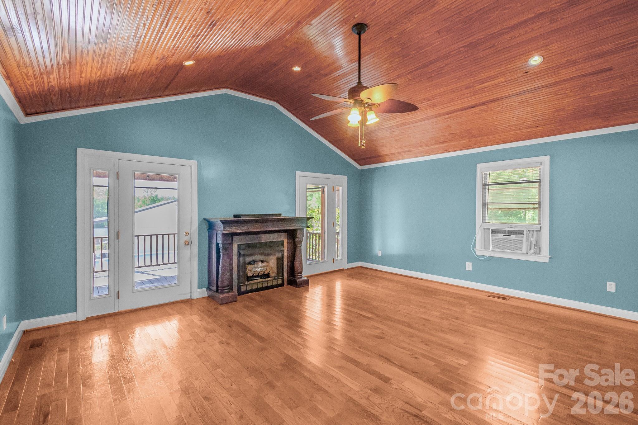 207 Park Drive — Kershaw