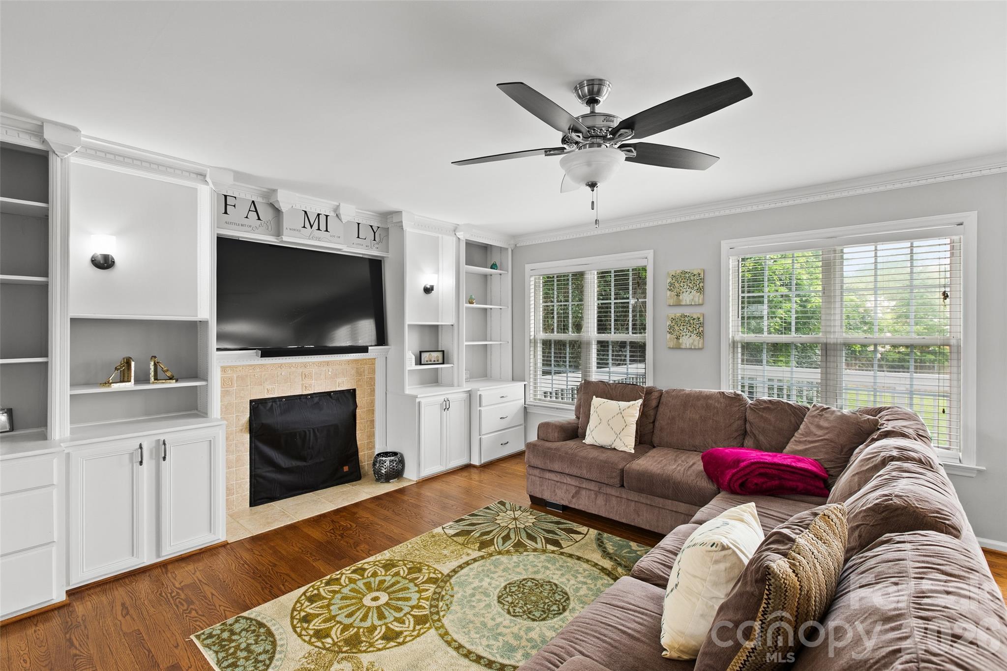 1005 Lisa Run Drive — Kernersville