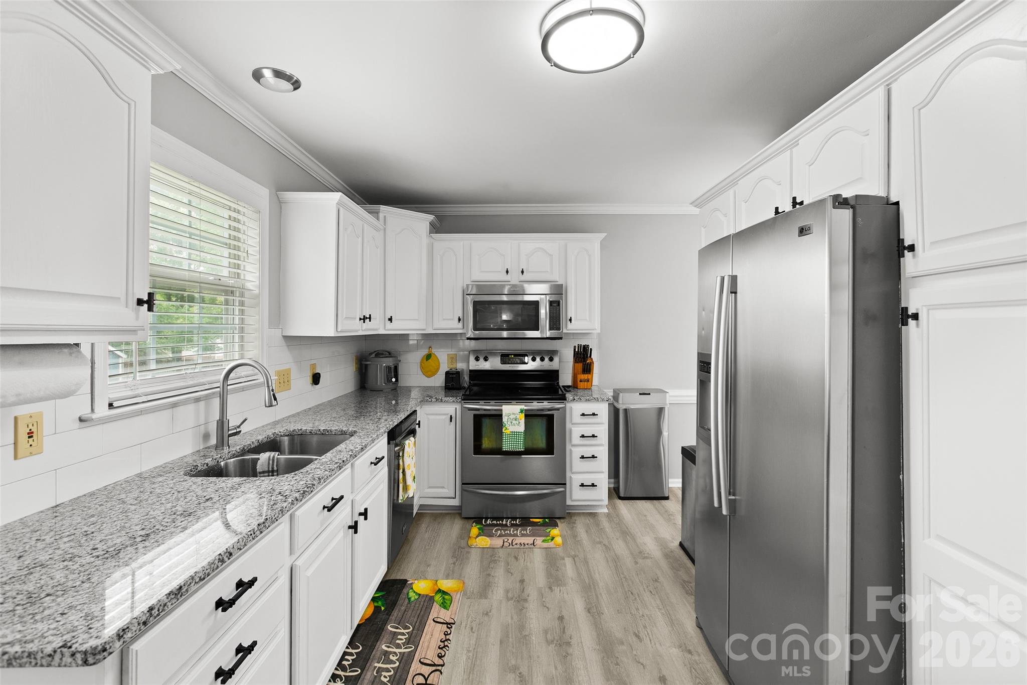 1005 Lisa Run Drive — Kernersville