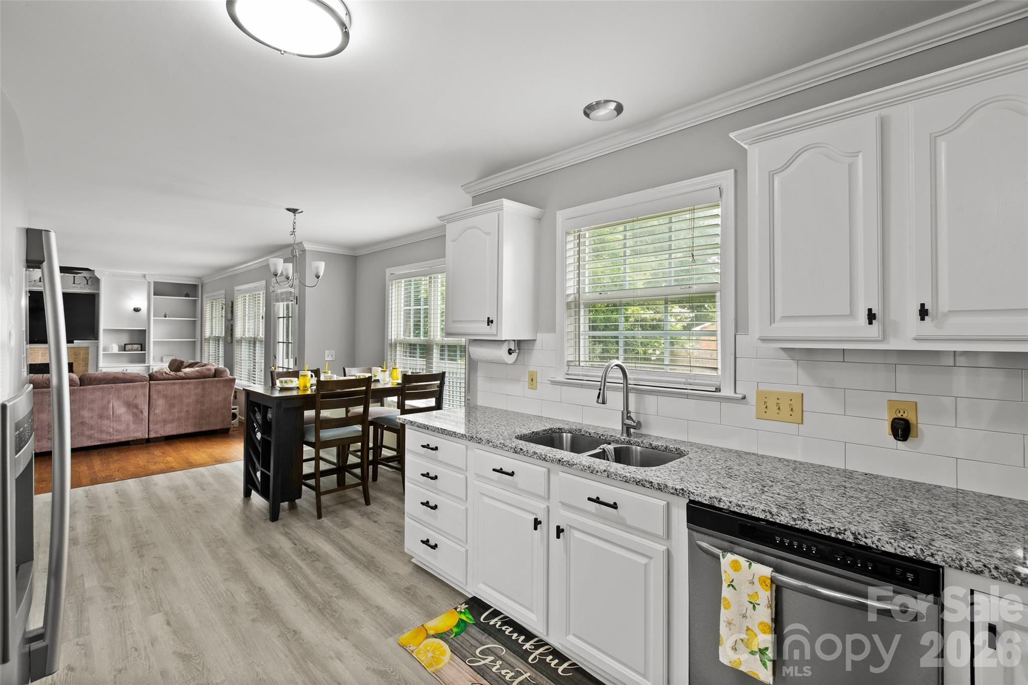 1005 Lisa Run Drive — Kernersville