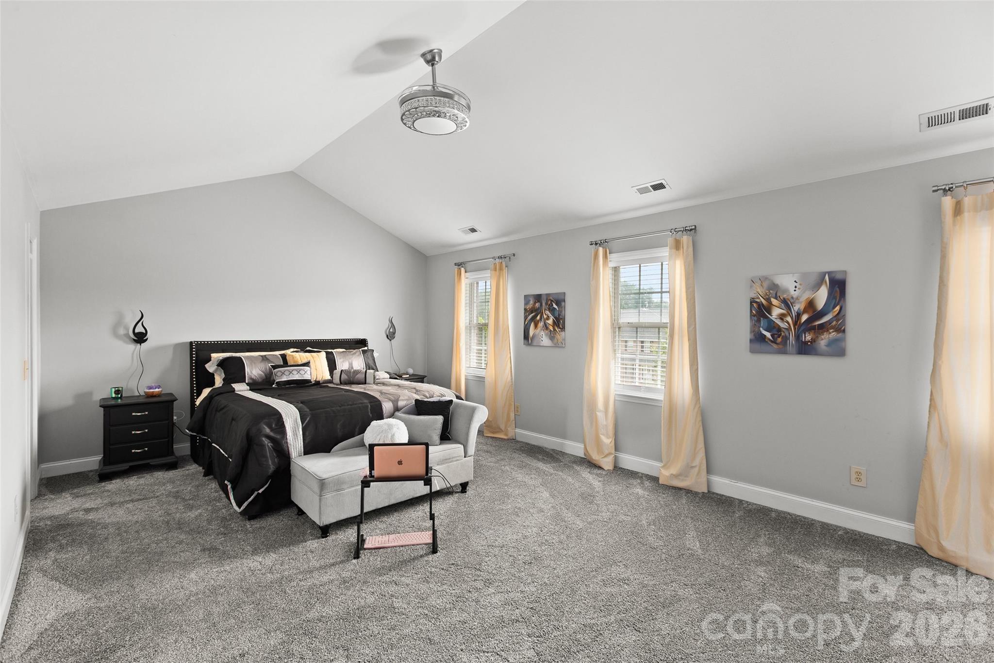 1005 Lisa Run Drive — Kernersville