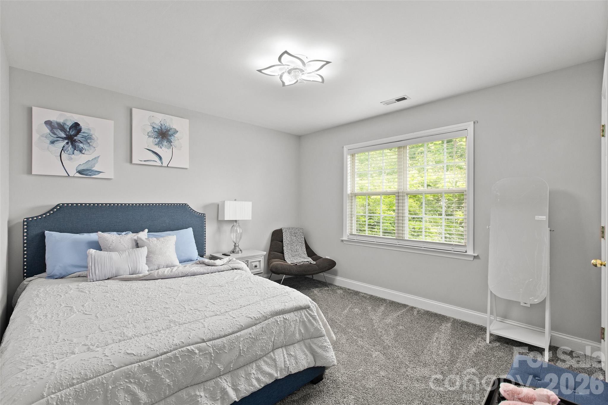 1005 Lisa Run Drive — Kernersville