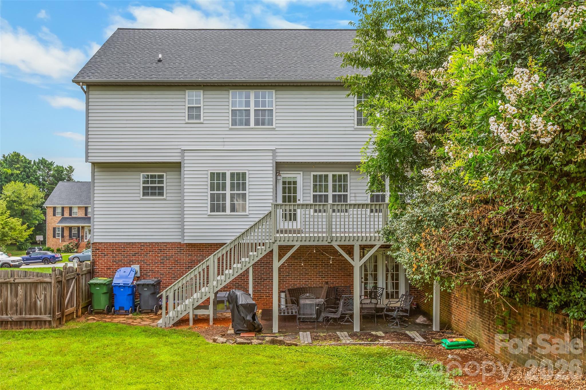 1005 Lisa Run Drive — Kernersville