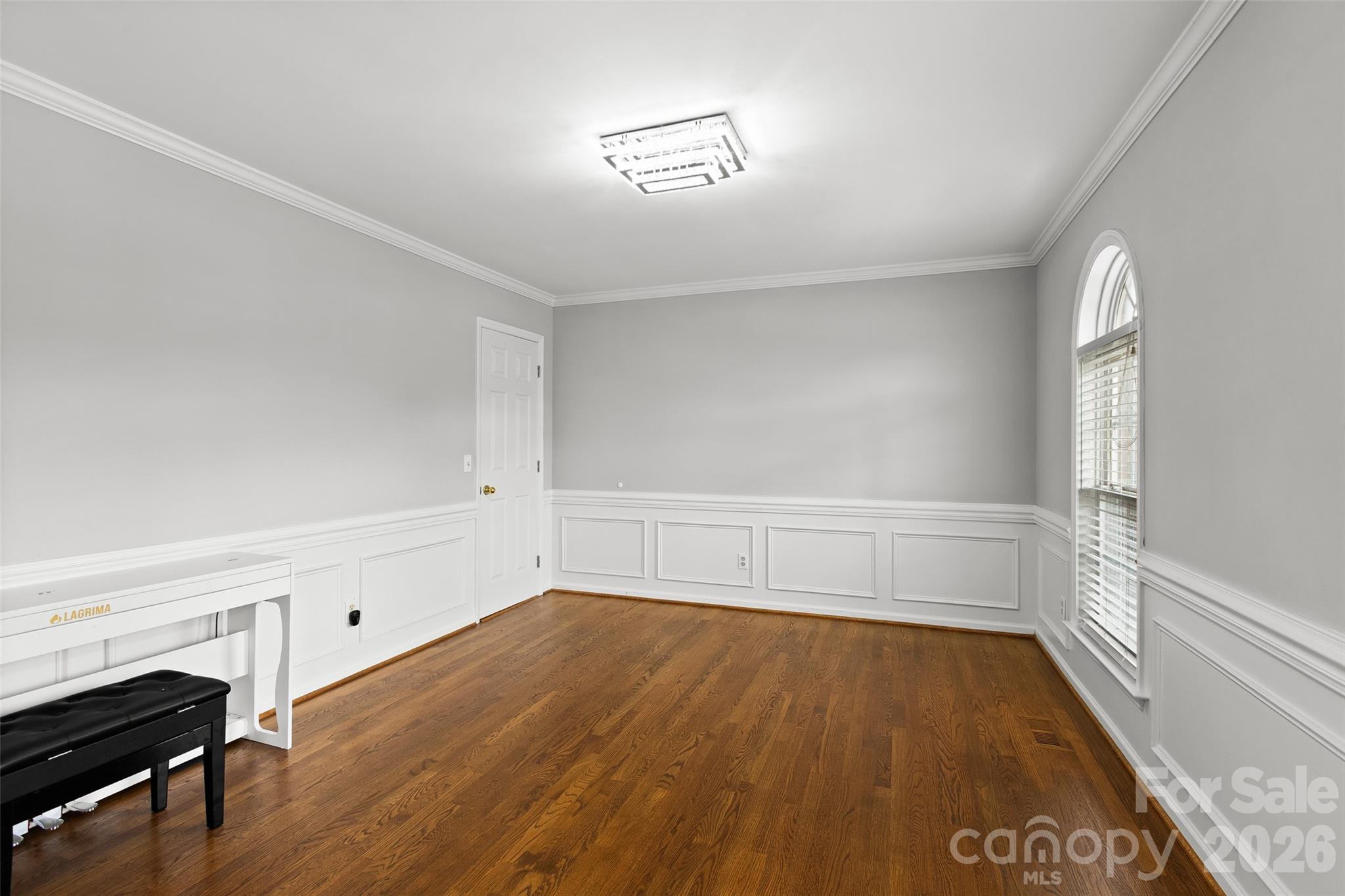 1005 Lisa Run Drive — Kernersville
