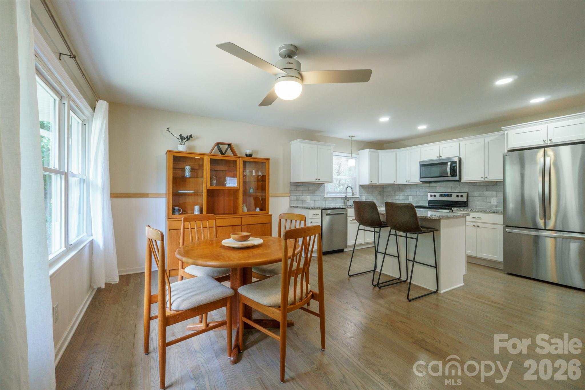 200 Point Circle — Belmont