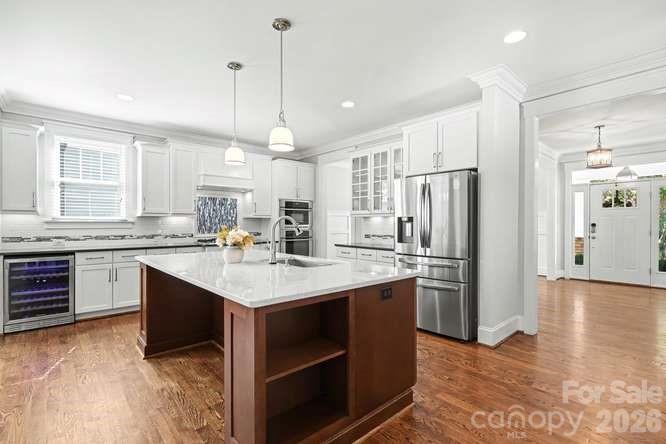 163 N Canterbury Road — Charlotte