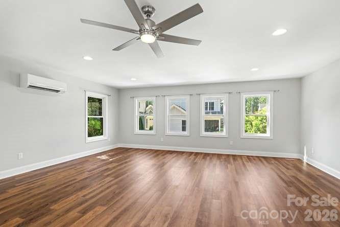 163 N Canterbury Road — Charlotte