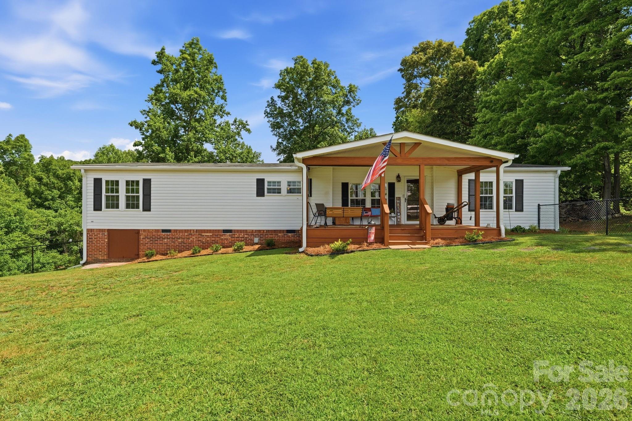 3307 Baltimore Road — East Bend