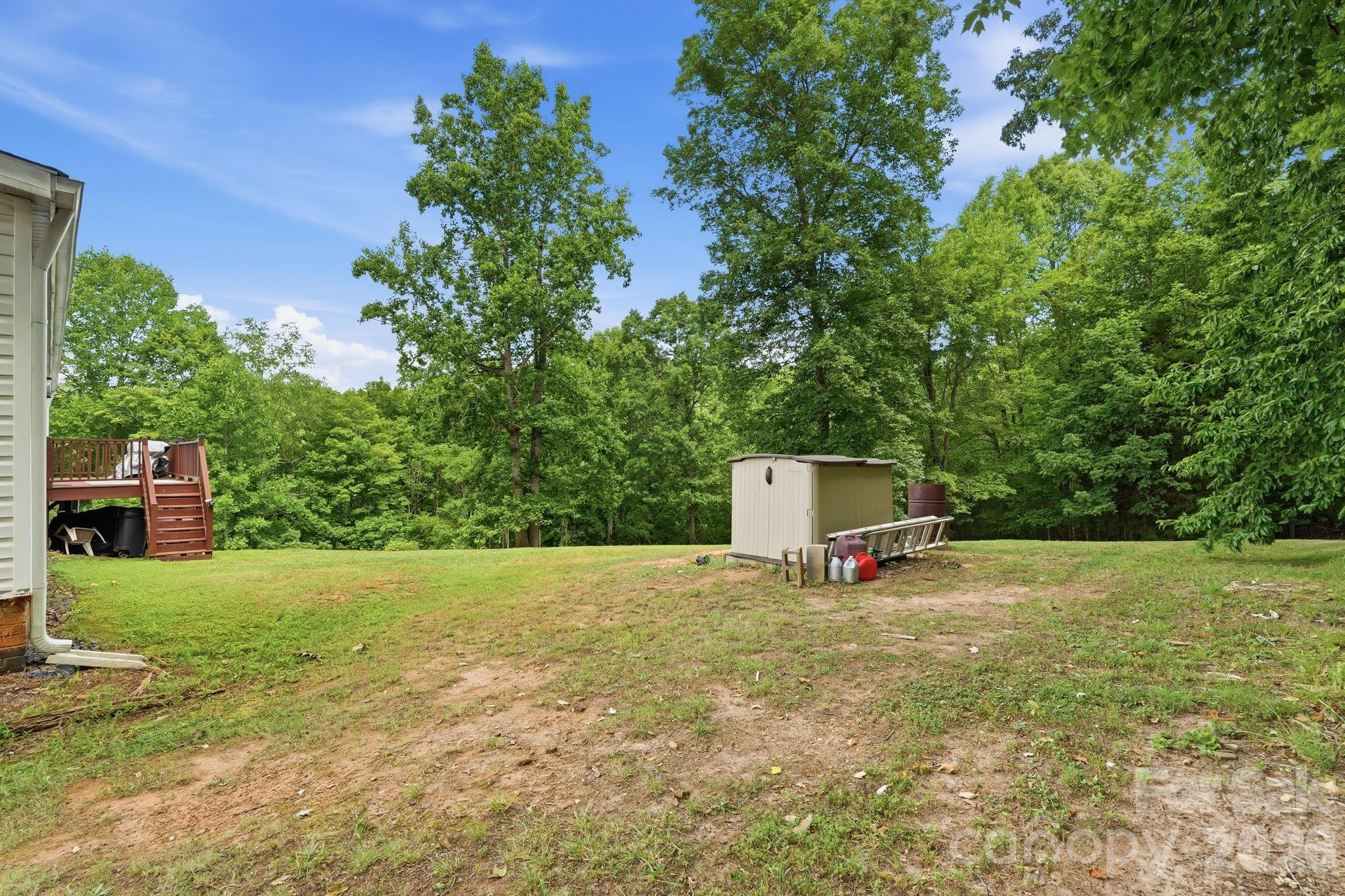 3307 Baltimore Road — East Bend