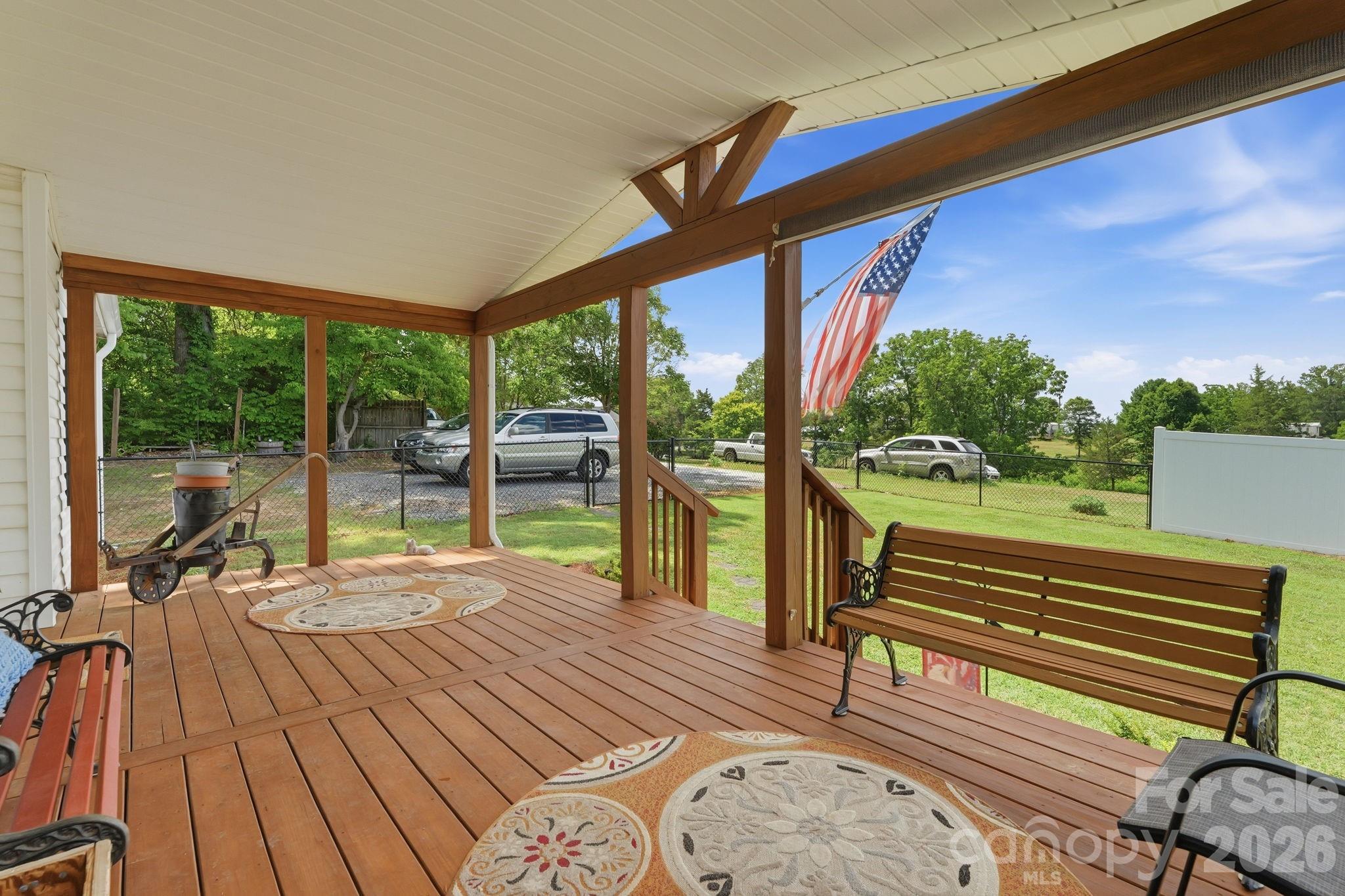 3307 Baltimore Road — East Bend