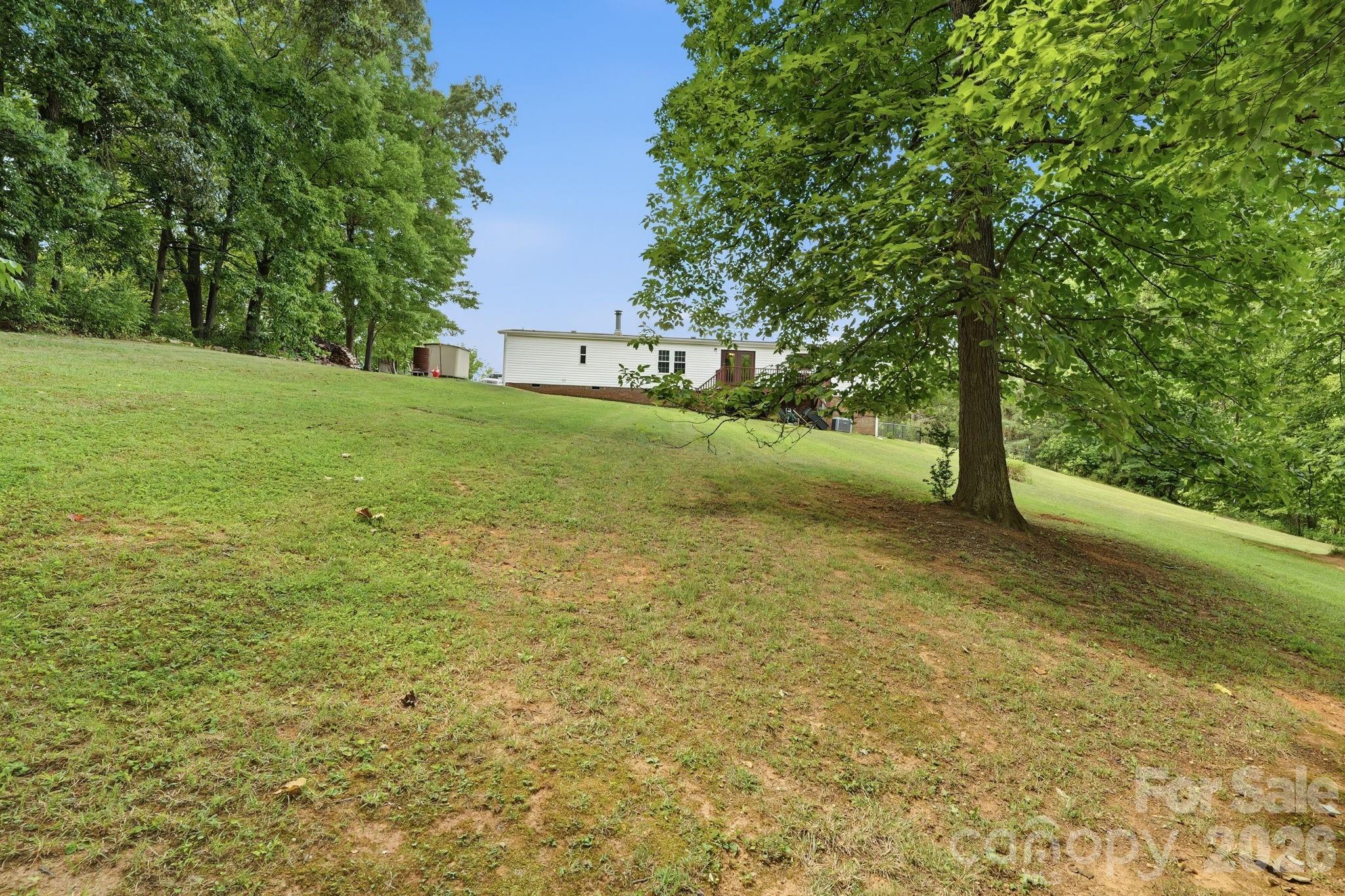 3307 Baltimore Road — East Bend