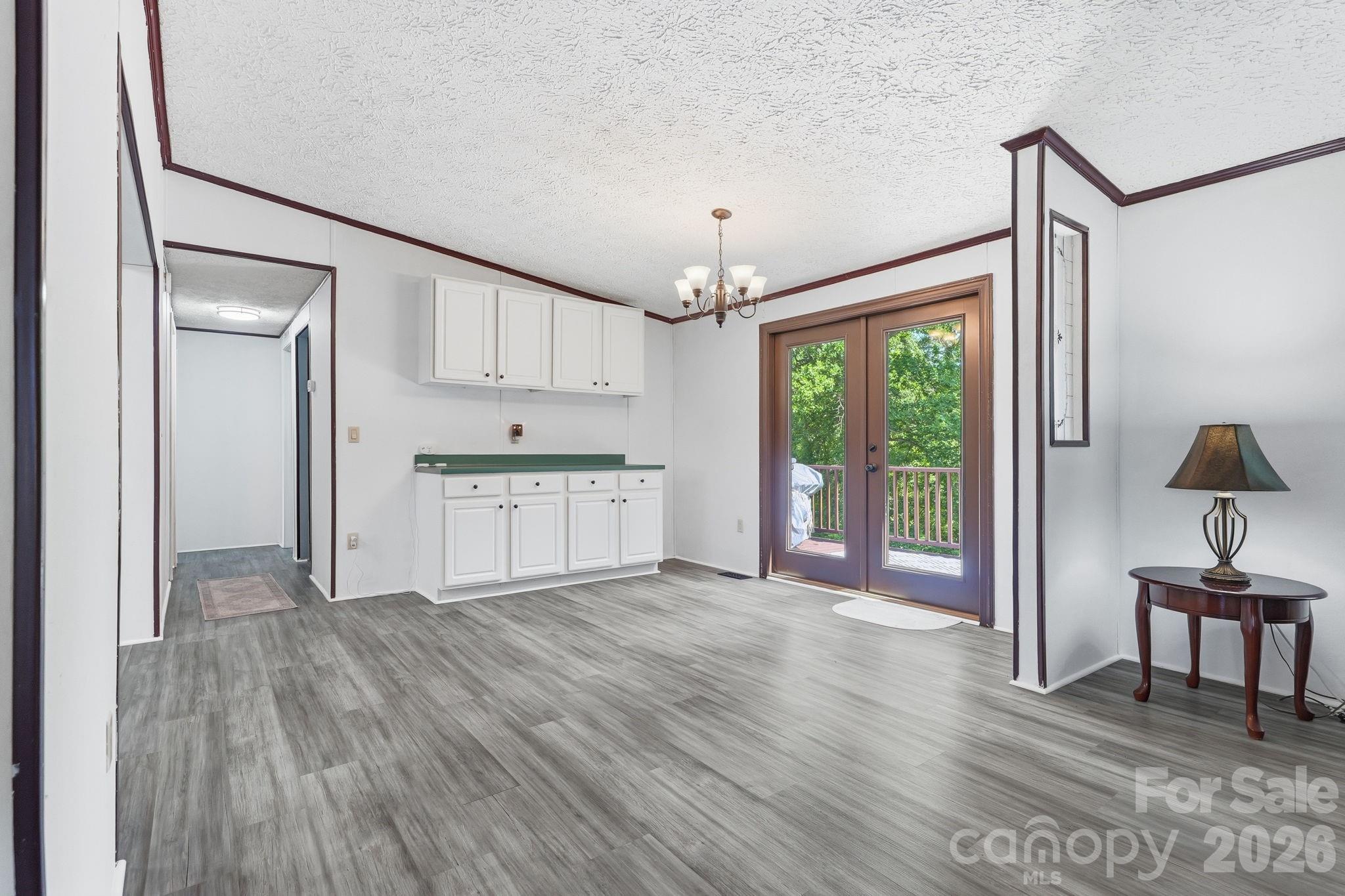 3307 Baltimore Road — East Bend
