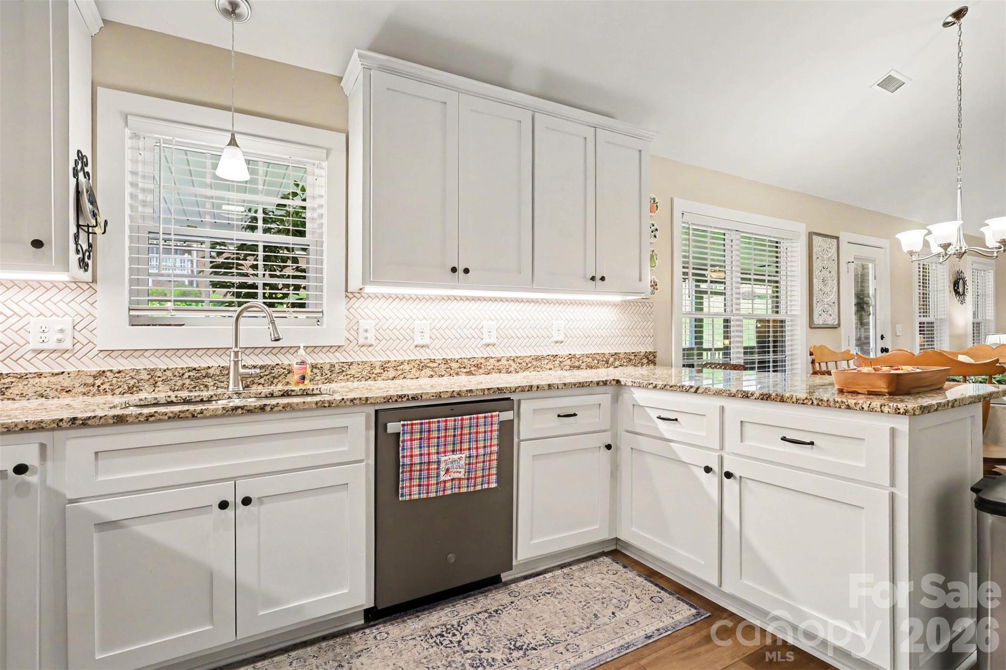 105 Kingston Place — Spindale
