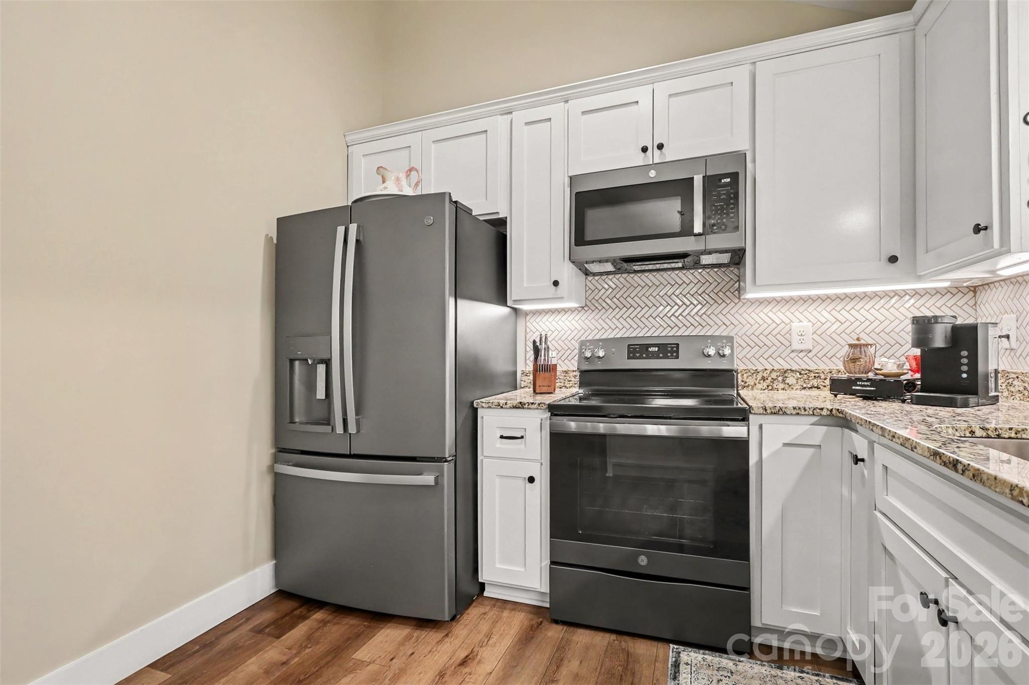 105 Kingston Place — Spindale