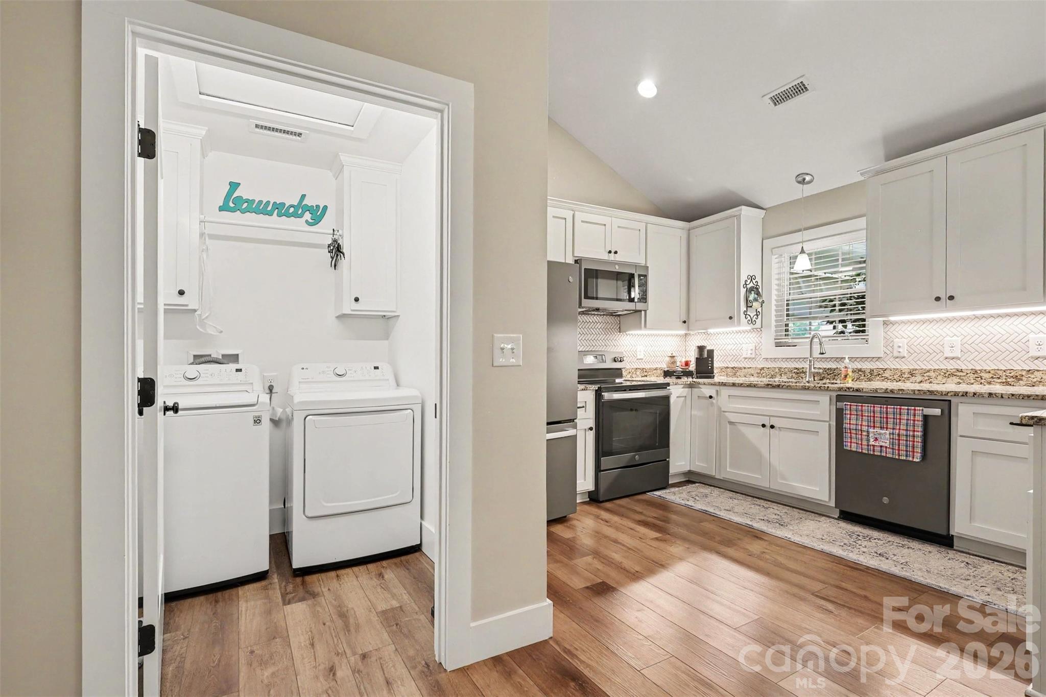 105 Kingston Place — Spindale