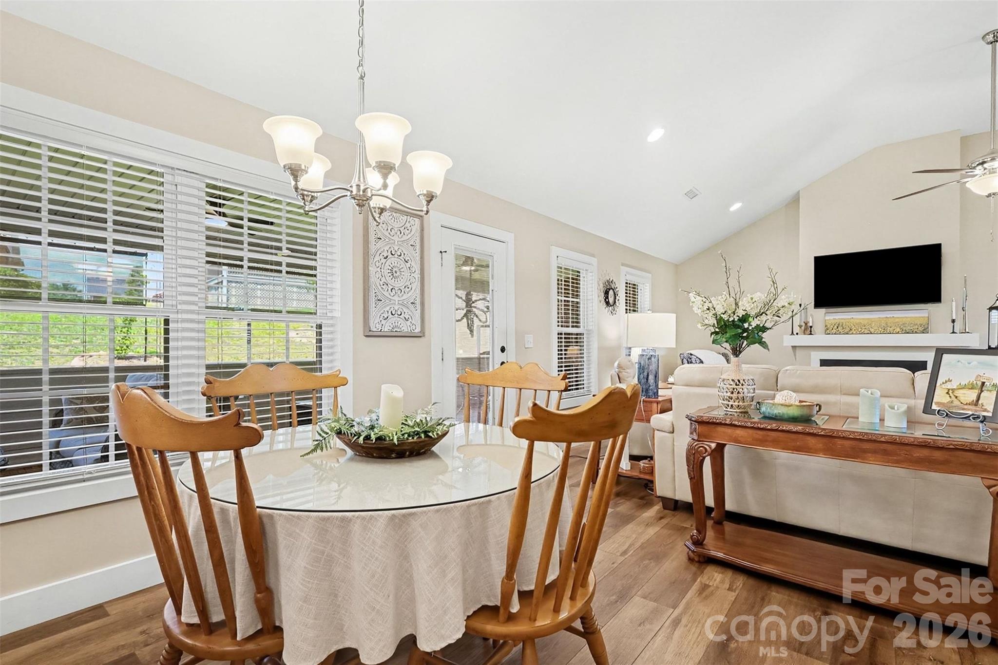 105 Kingston Place — Spindale