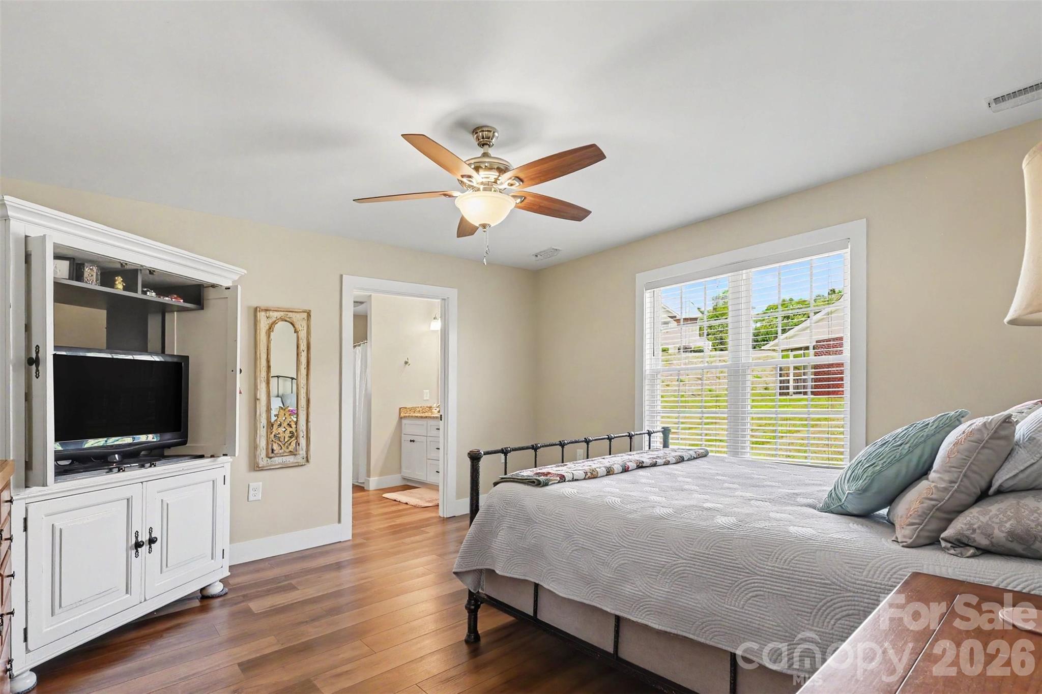 105 Kingston Place — Spindale