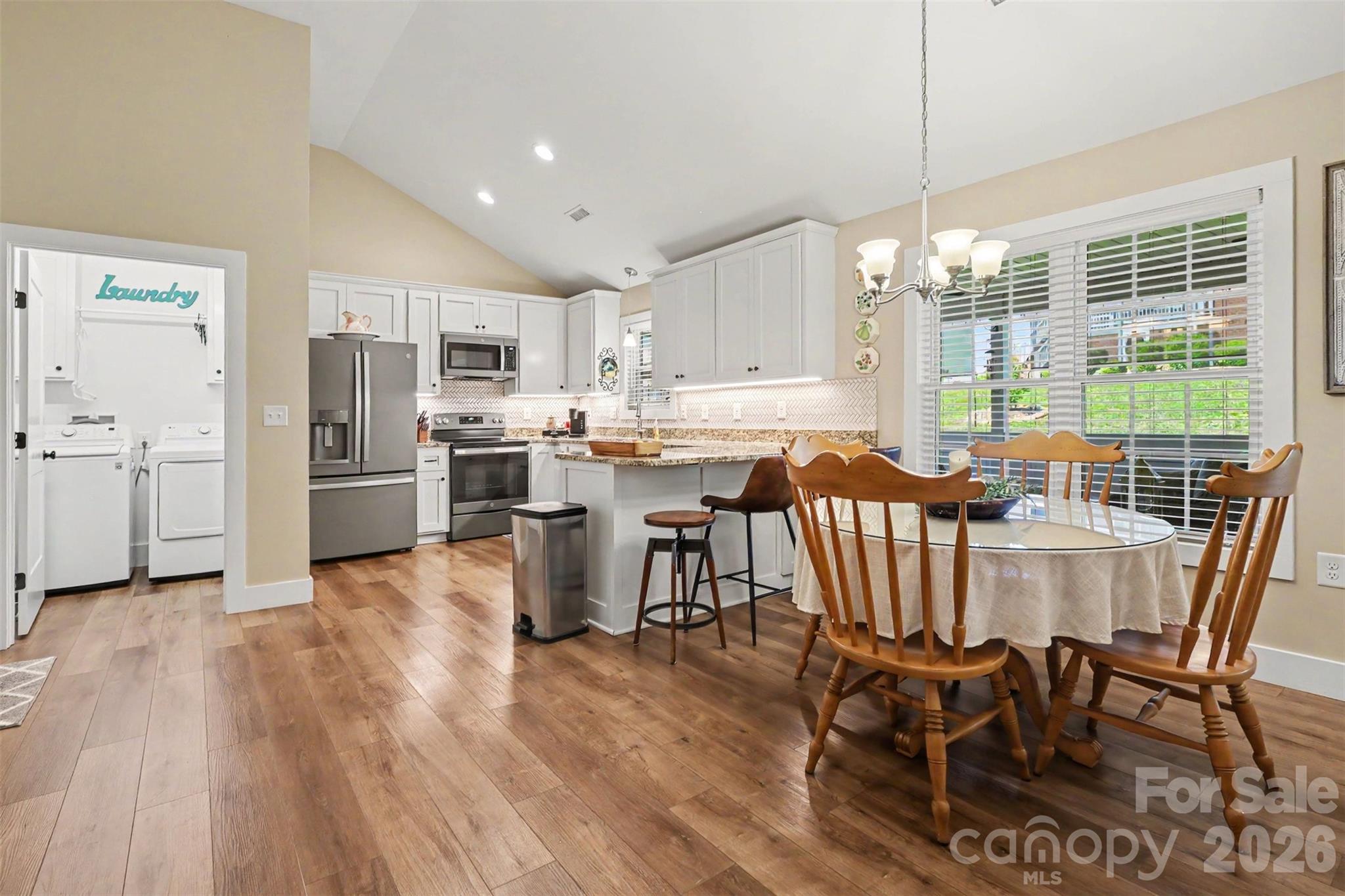 105 Kingston Place — Spindale