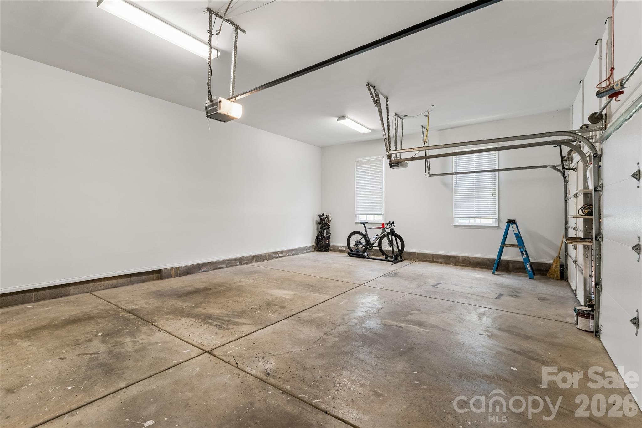 11338 Canoe Cove Lane — Huntersville