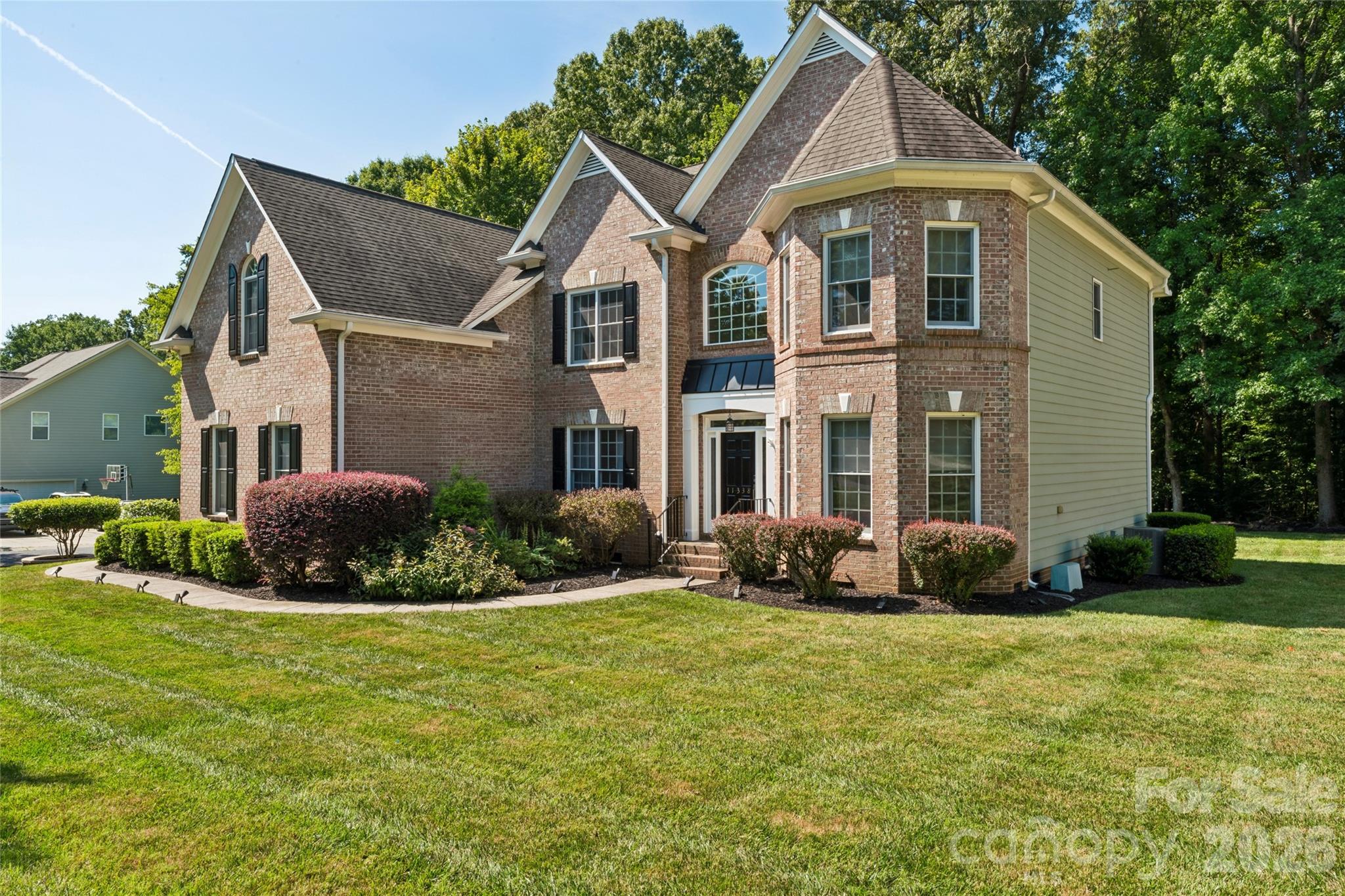 11338 Canoe Cove Lane — Huntersville