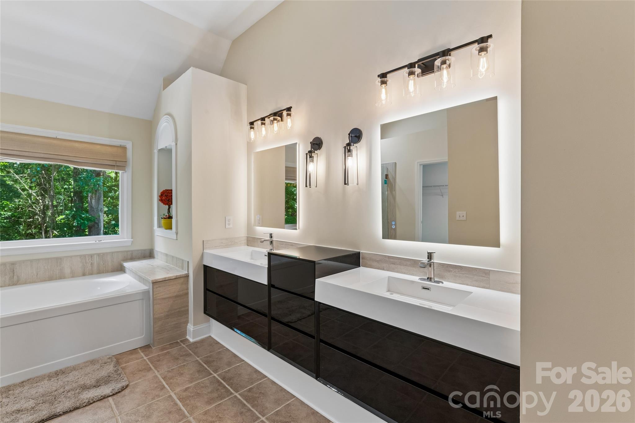 11338 Canoe Cove Lane — Huntersville