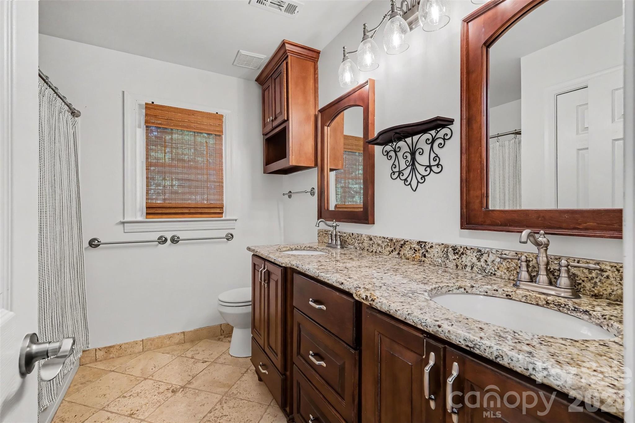 4112 Deerfield Drive NW — Concord