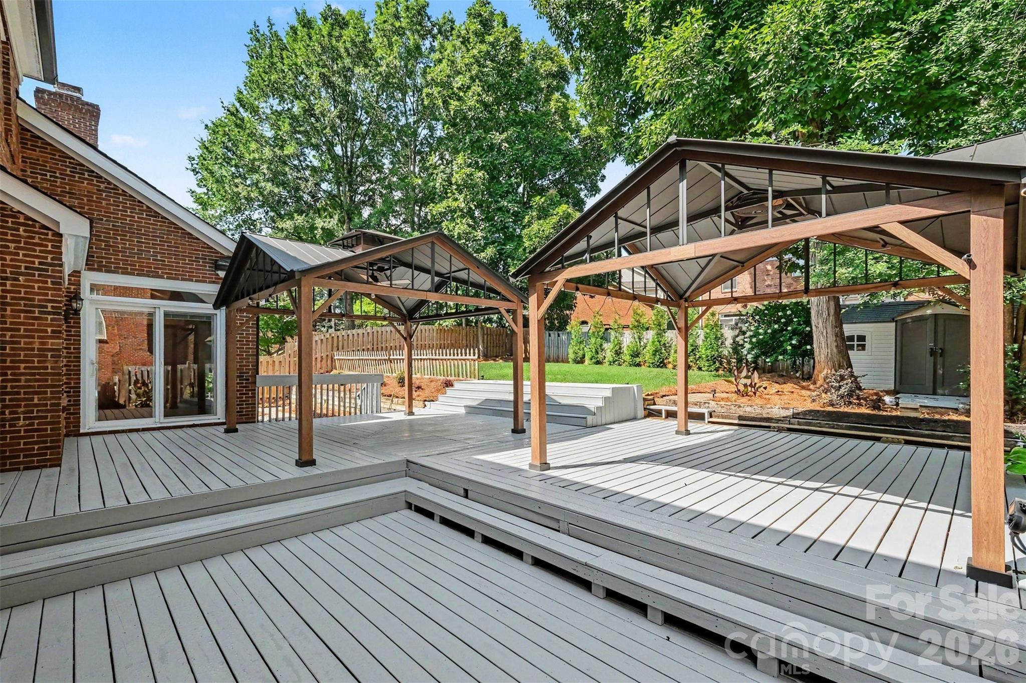 4112 Deerfield Drive NW — Concord