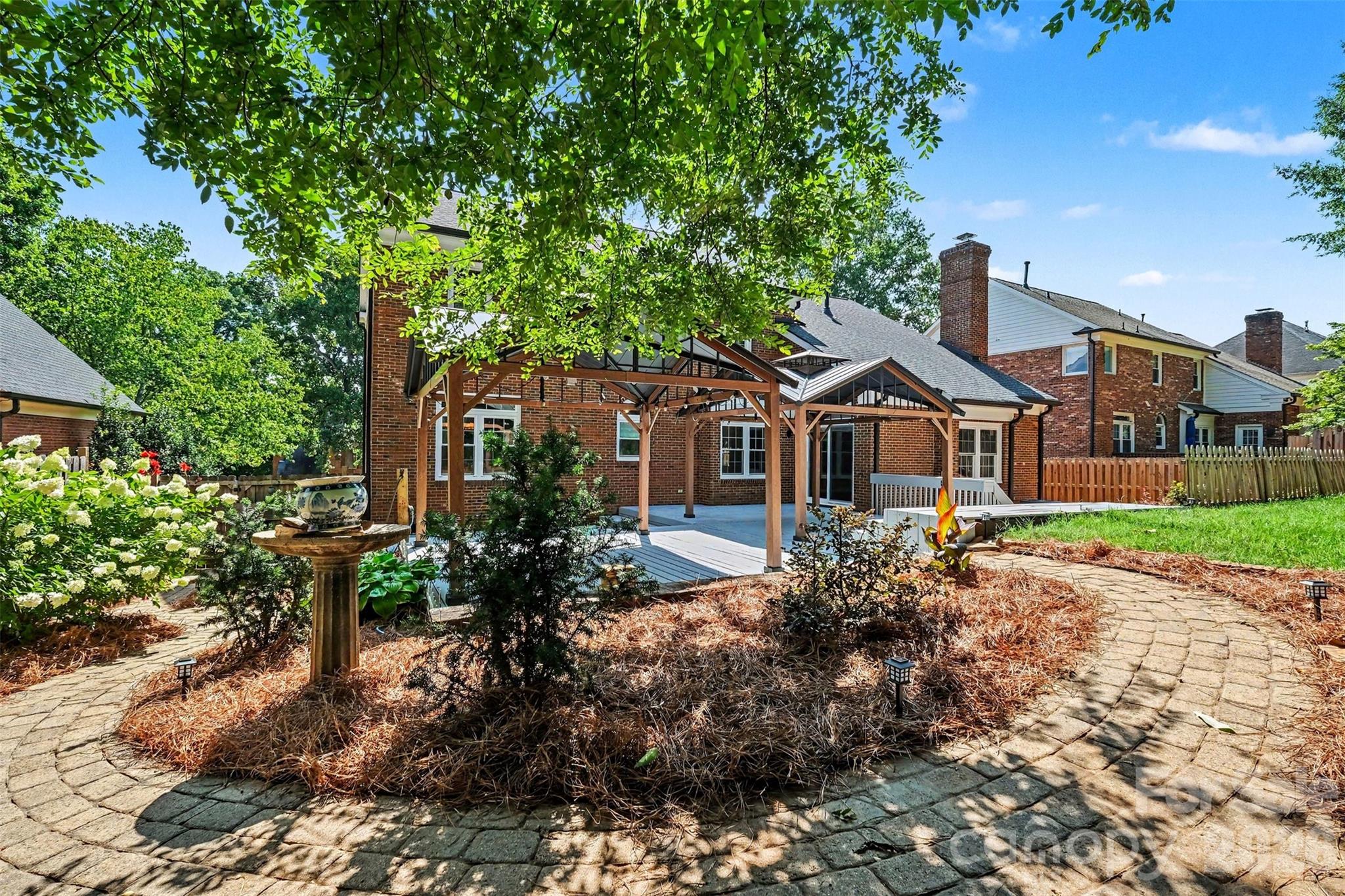 4112 Deerfield Drive NW — Concord