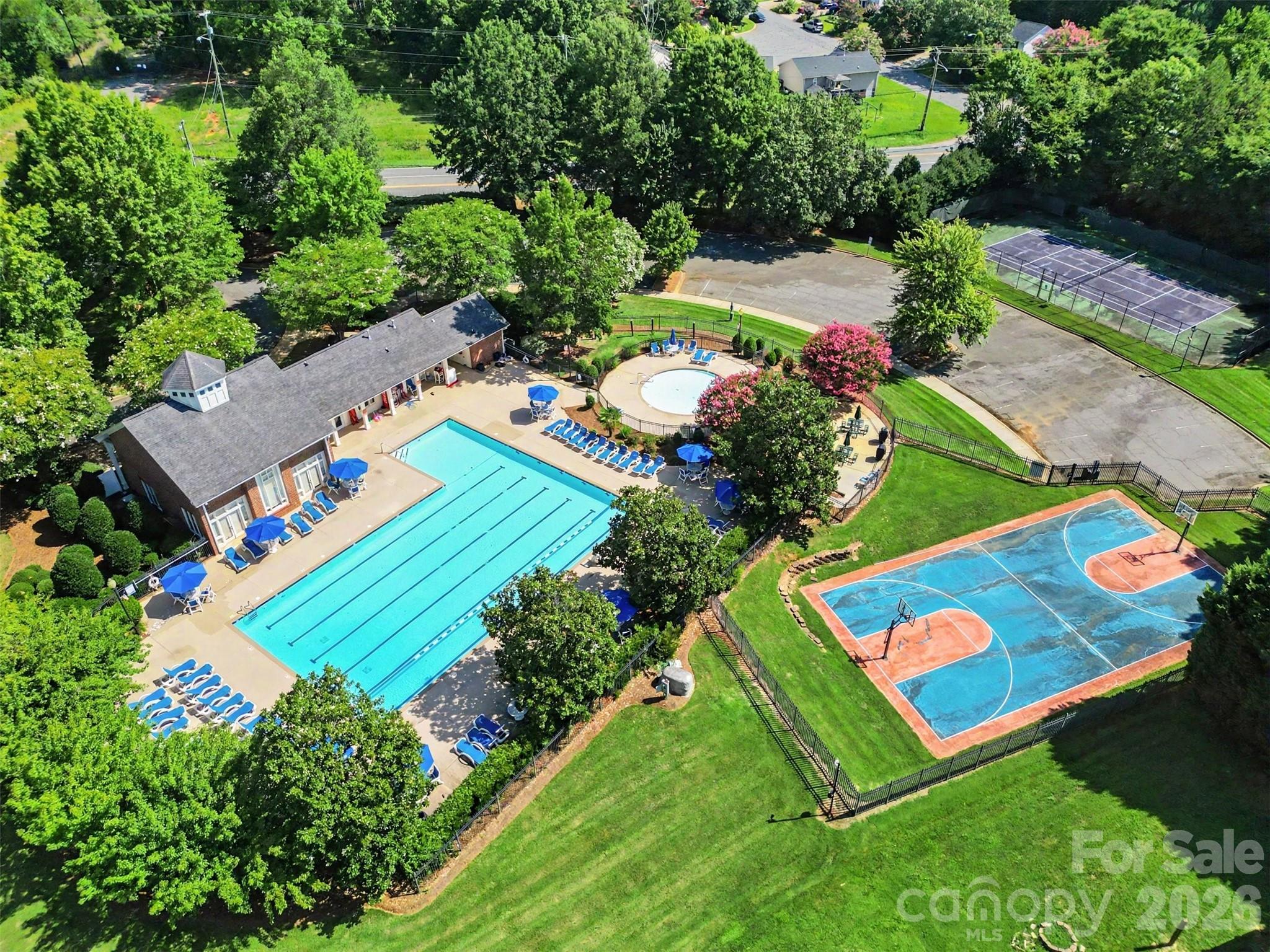 4112 Deerfield Drive NW — Concord