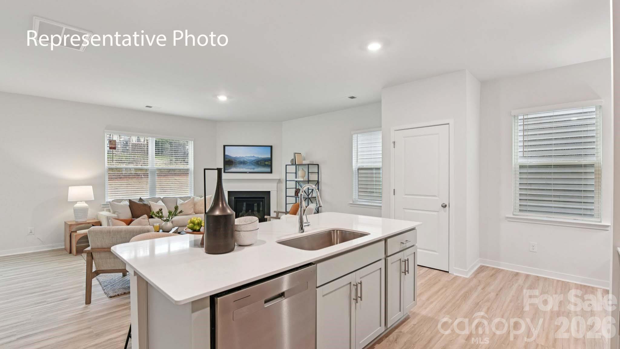 676 13th Avenue Drive NE — Hickory